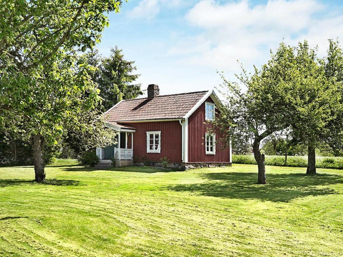 4 Person Holiday Home In Ankarsrum Hult  外观 照片